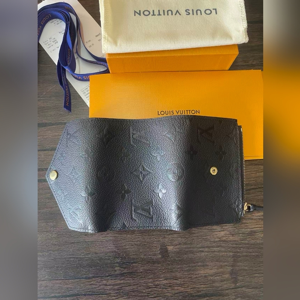Louis Vuitton Victorine Wallet - Picture 11 of 11